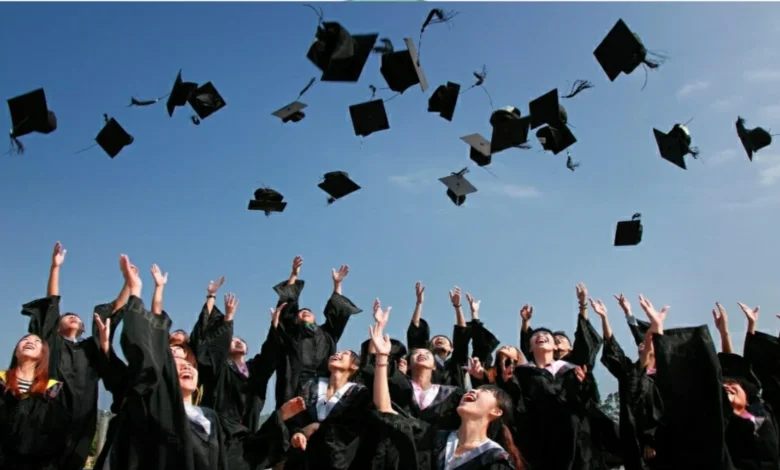 20 top tips on how to get a first class degree at university